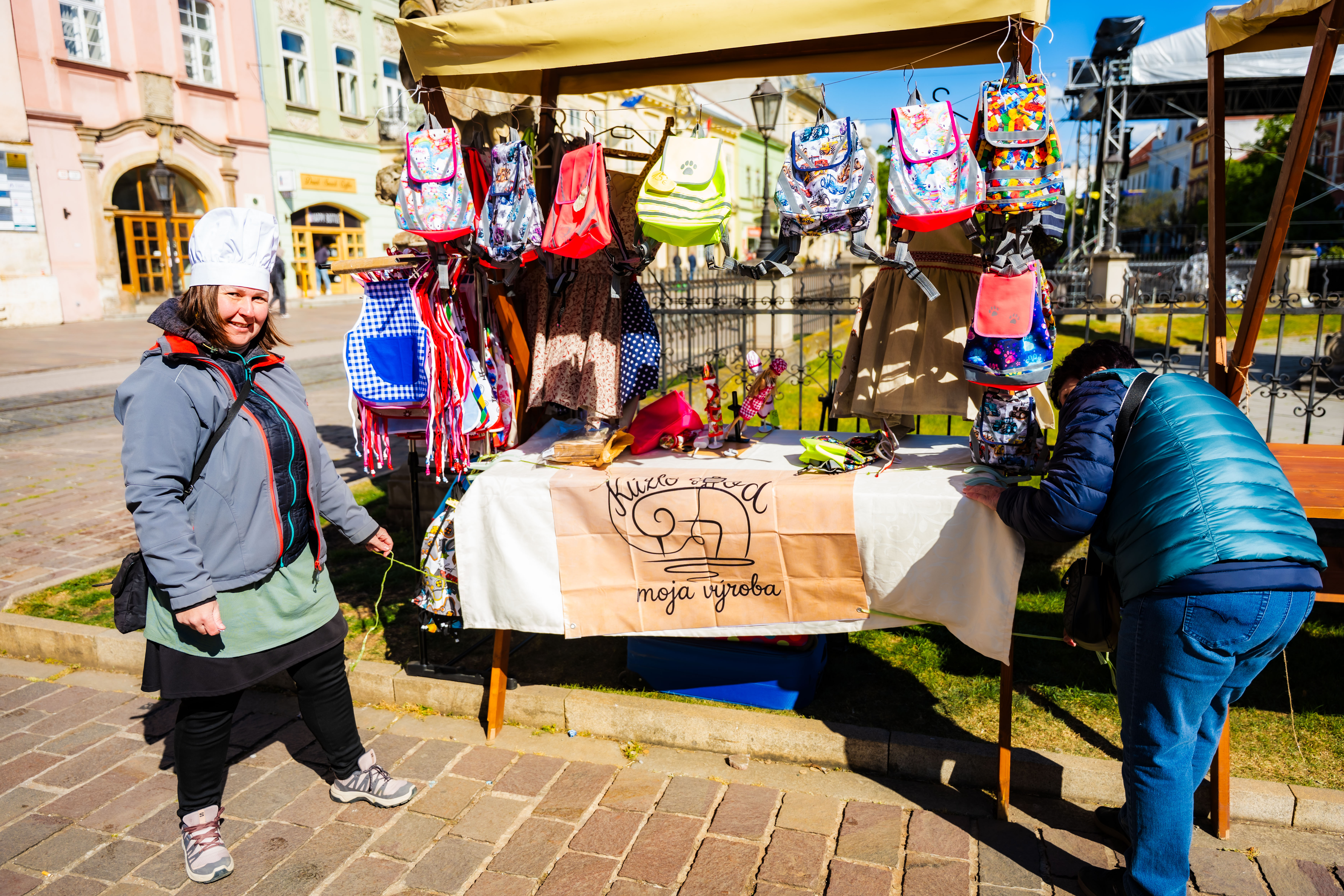 Trh tradicnych remesiel-1-25